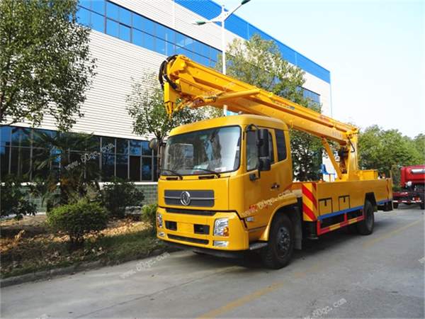 國(guó)五東風(fēng)18-22米高空作業(yè)車