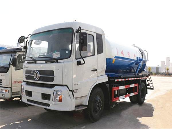 東風(fēng)天錦10方吸污車(chē)
