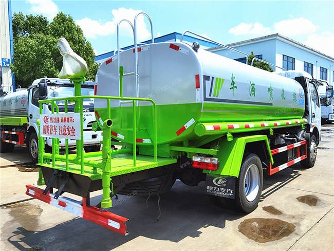 東風凱普特K7灑水車