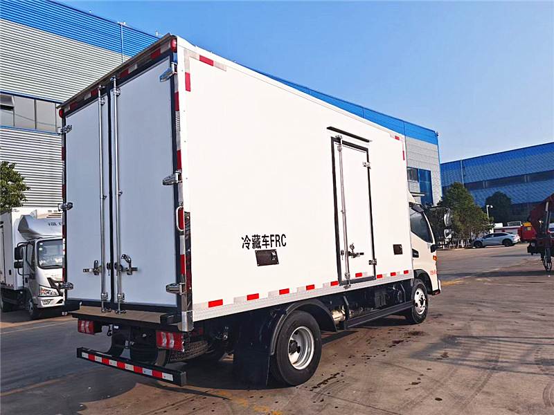 江淮駿鈴V5國六藍(lán)牌冷藏車