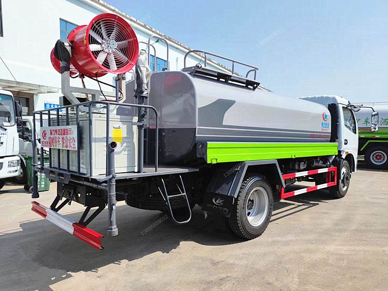 國六7-10東風福瑞卡F7霧炮車