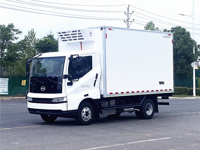 比亞迪T5DM混動(dòng)冷藏車